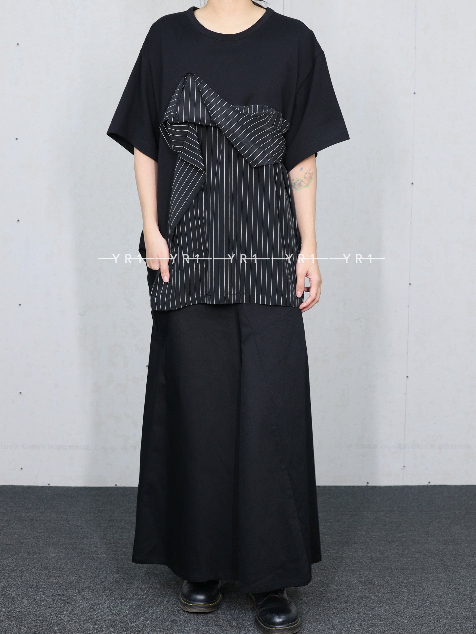 ys-N-Set In Half Sleeve