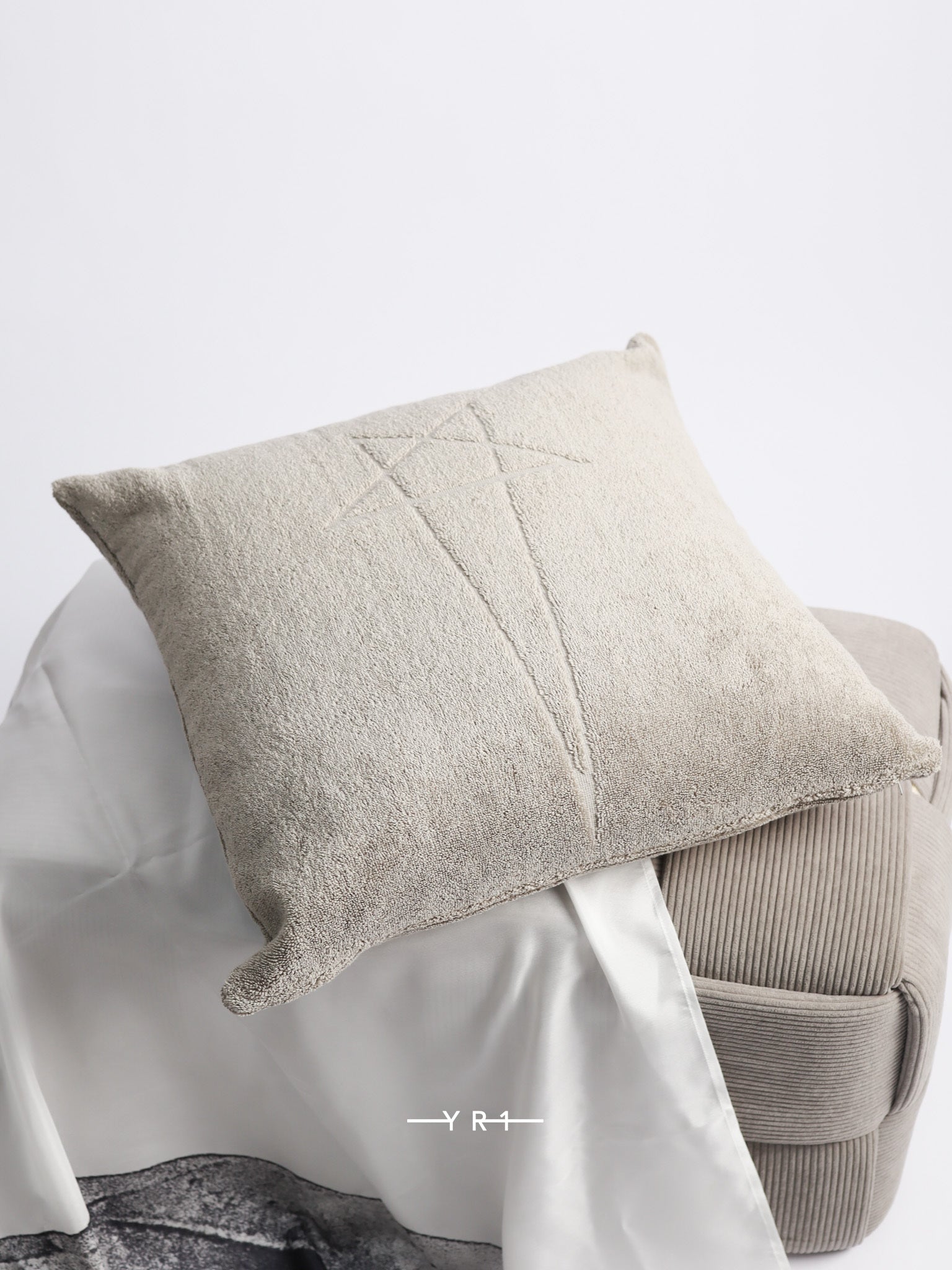 RH Beach Pillow-Prl