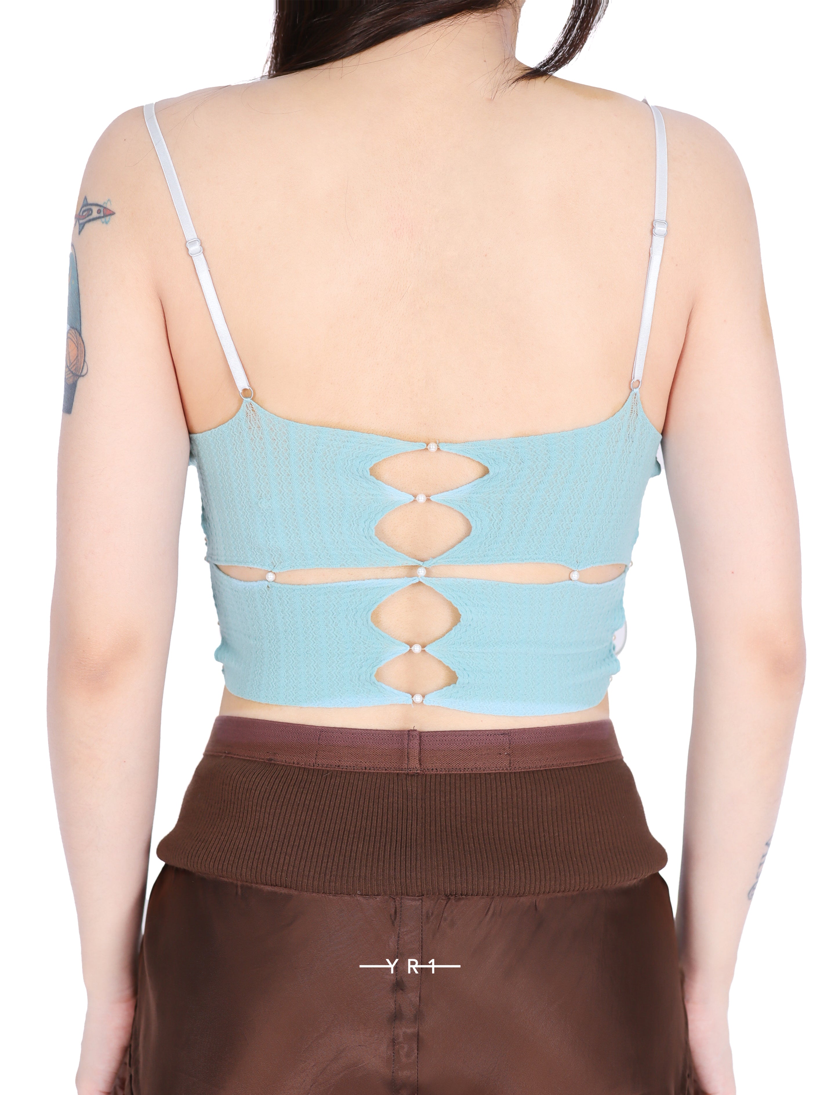 Cross-cut lace-up suspenders
