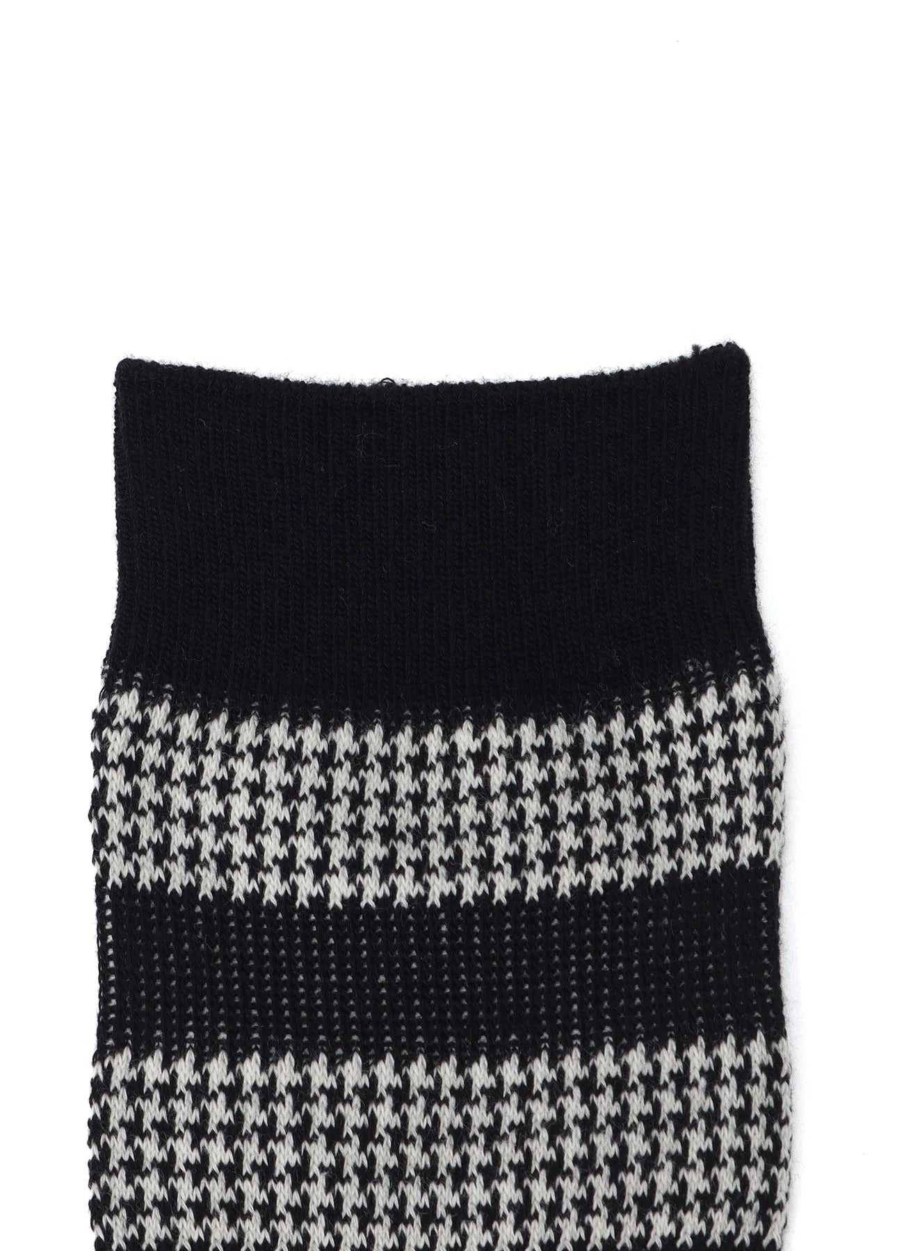 Staggered Border Socks