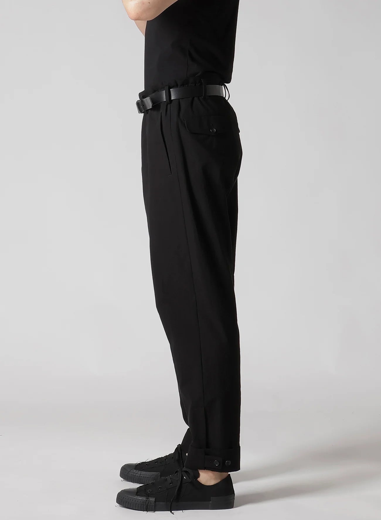 Tab Detail Slim Pants