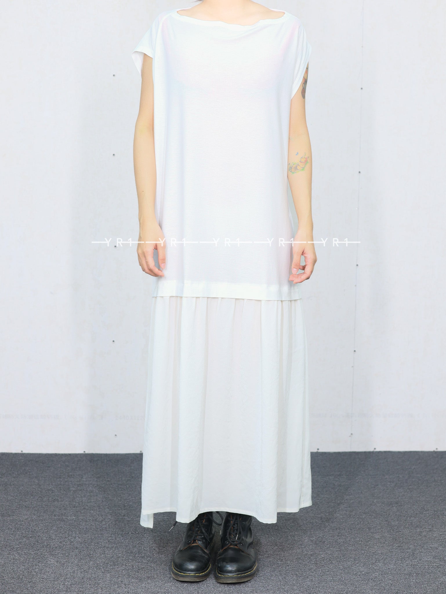 ys-0-Cloth XT French Sd-Off White