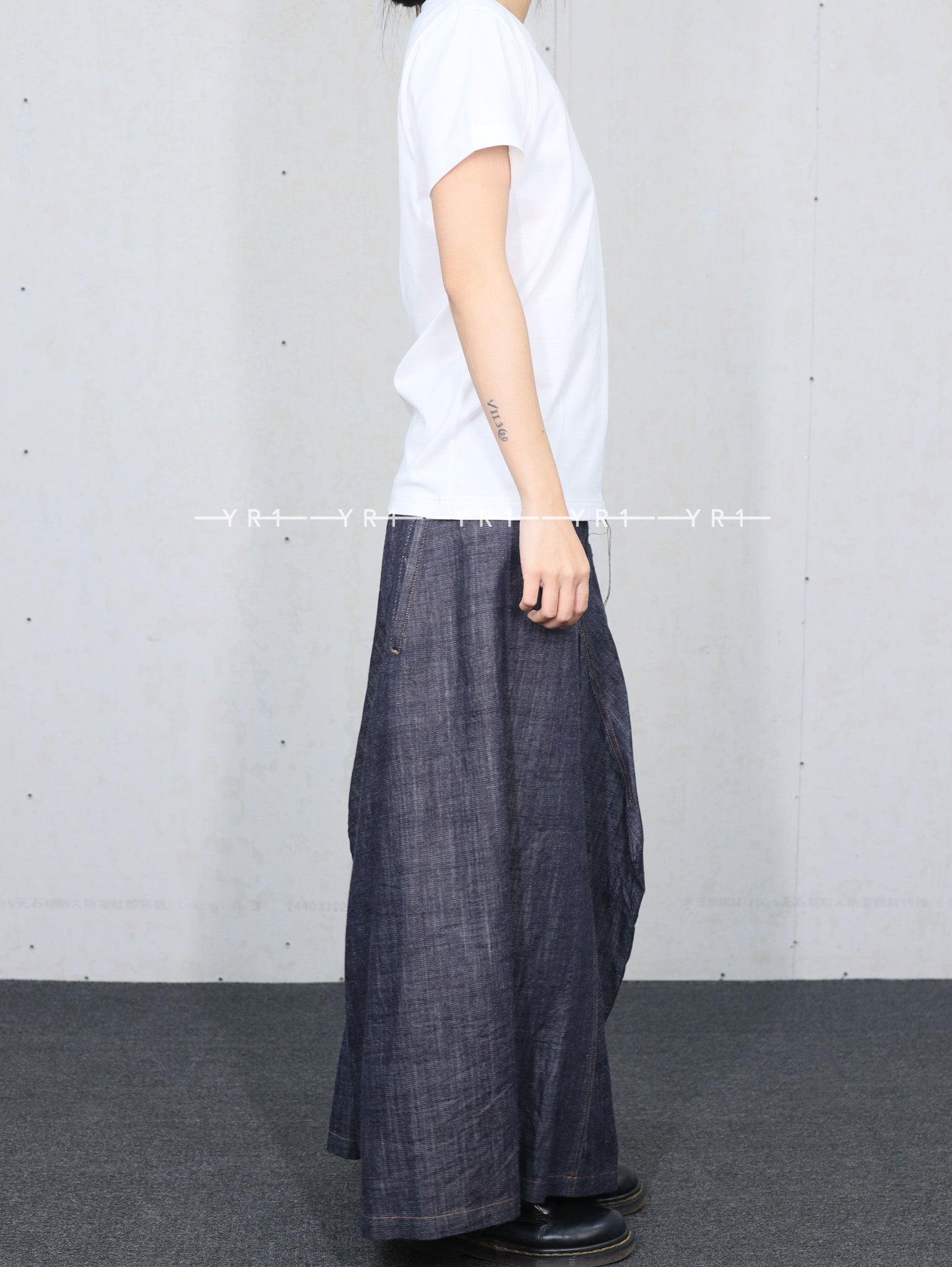 ys-Round Neck Half Sleeve T-A