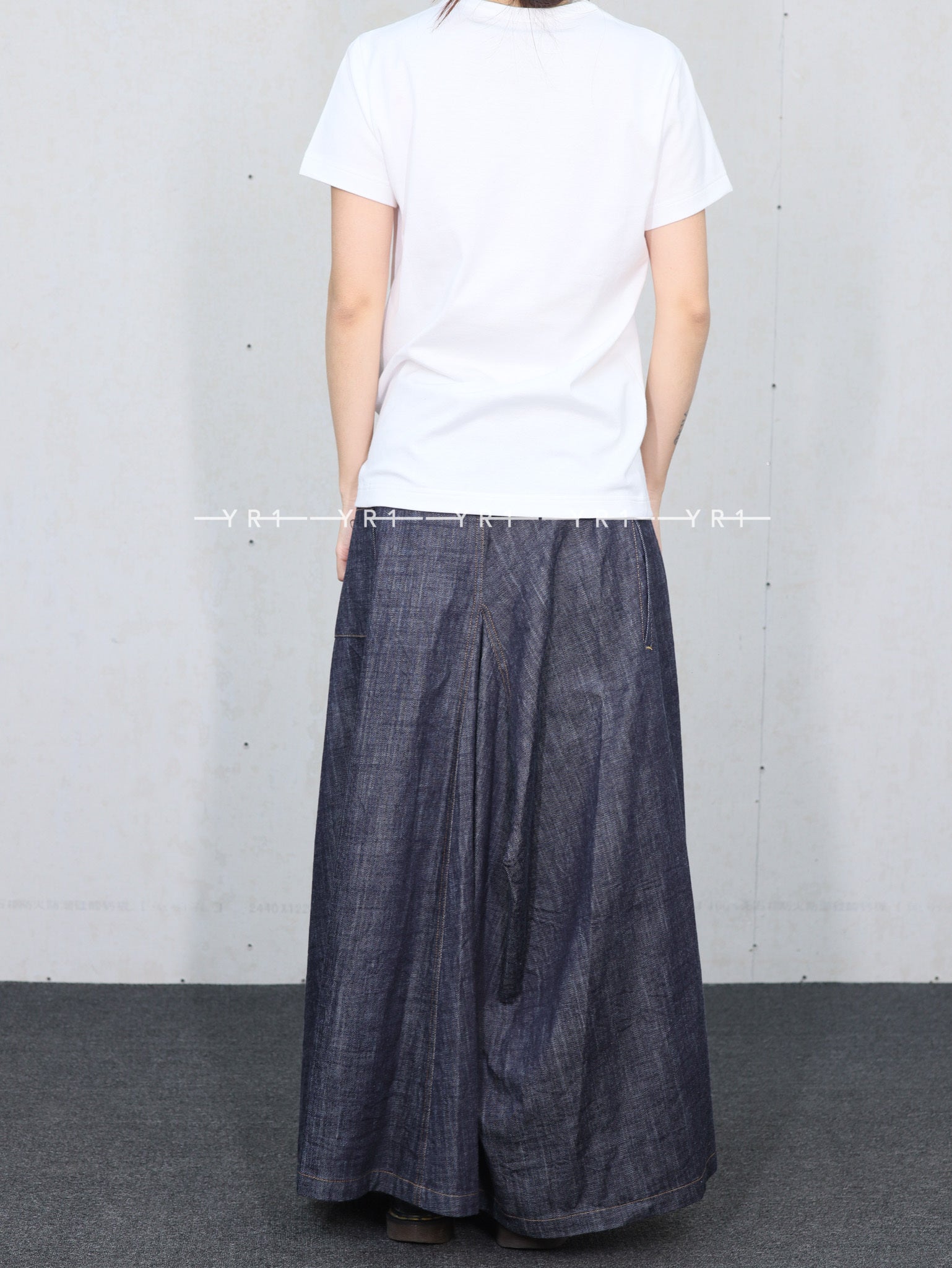 ys-Round Neck Half Sleeve T-A