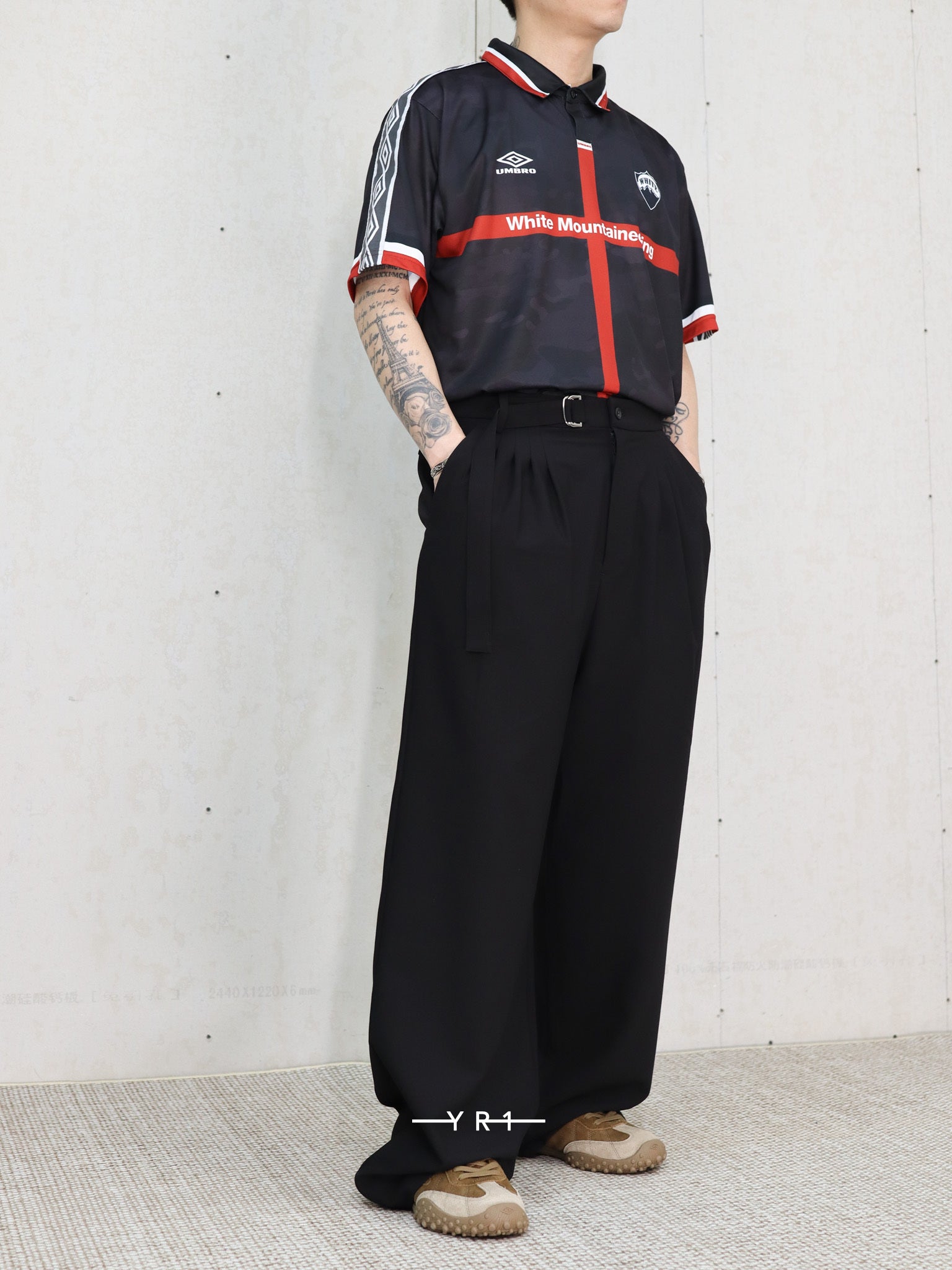 4 Tuck Wide Pants