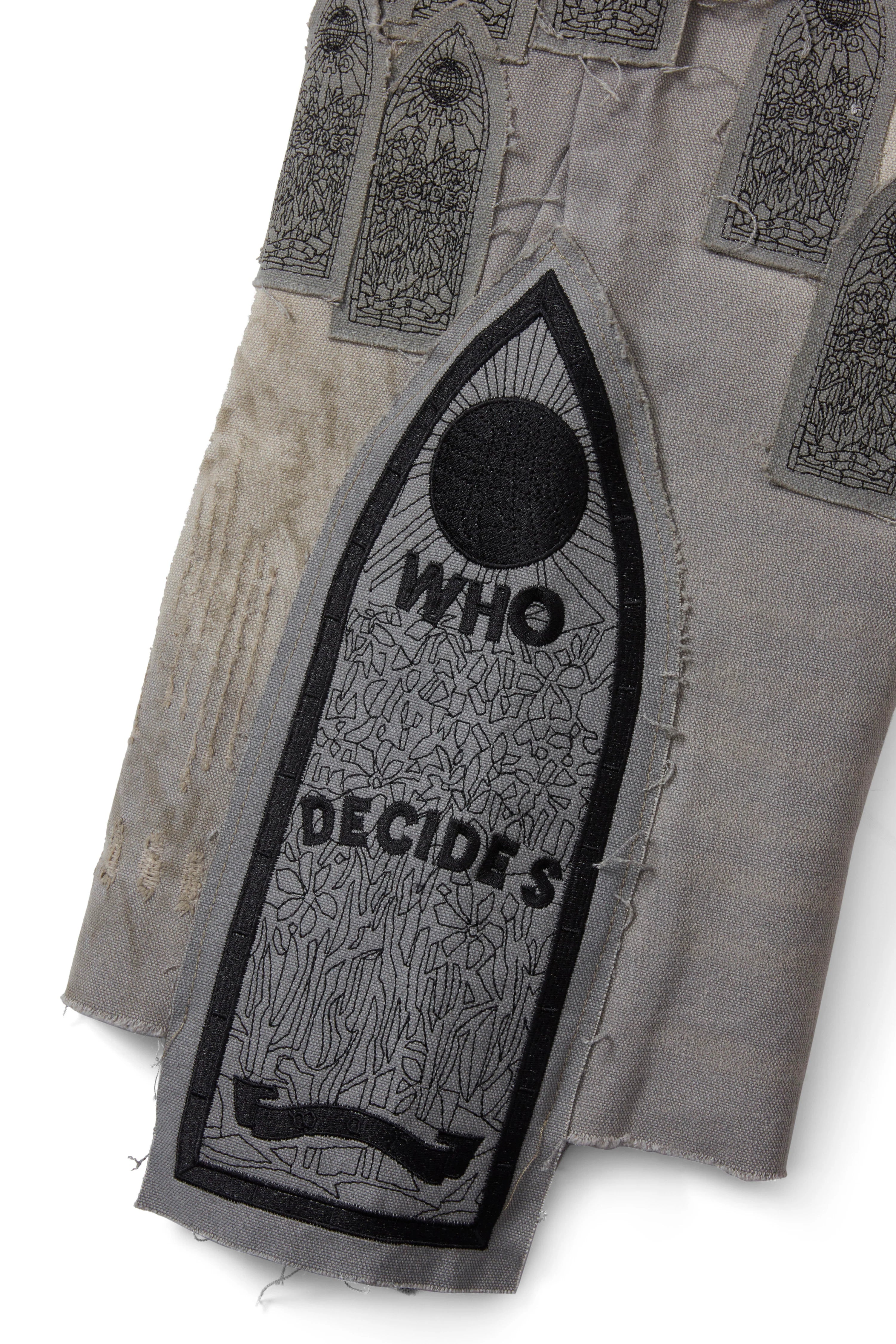 Patch Arched Carpenter Short